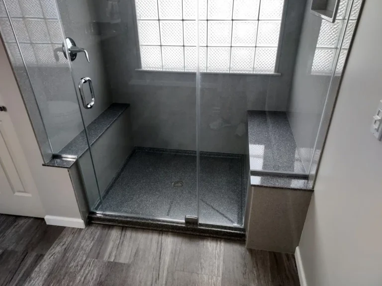 onyx-showersstandard22-768x576