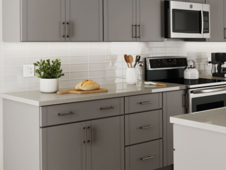 onyx-showersstandard22-768x576